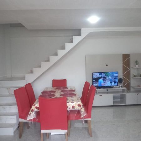 Apartamento Duplex Mobiliado Em Sao Pedro Da Aldeia Luaran gambar